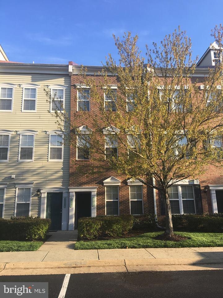 42518 Hollyhock Terrace, Ashburn, VA 20148 - photo 1