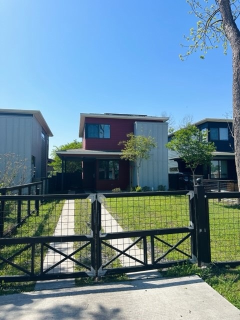 62 Meadow Lea Dr, Houston, TX 77022 - photo 1