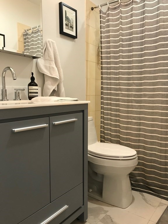 341 Beacon St unit 5C, Boston, MA 02116 - photo 1