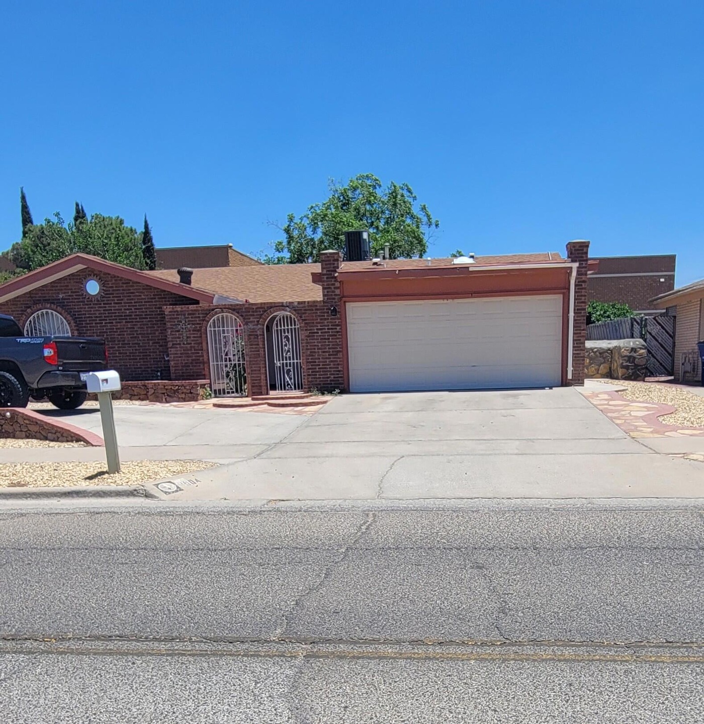 1904 Robert Wynn St, El Paso, TX 79936 - photo 1