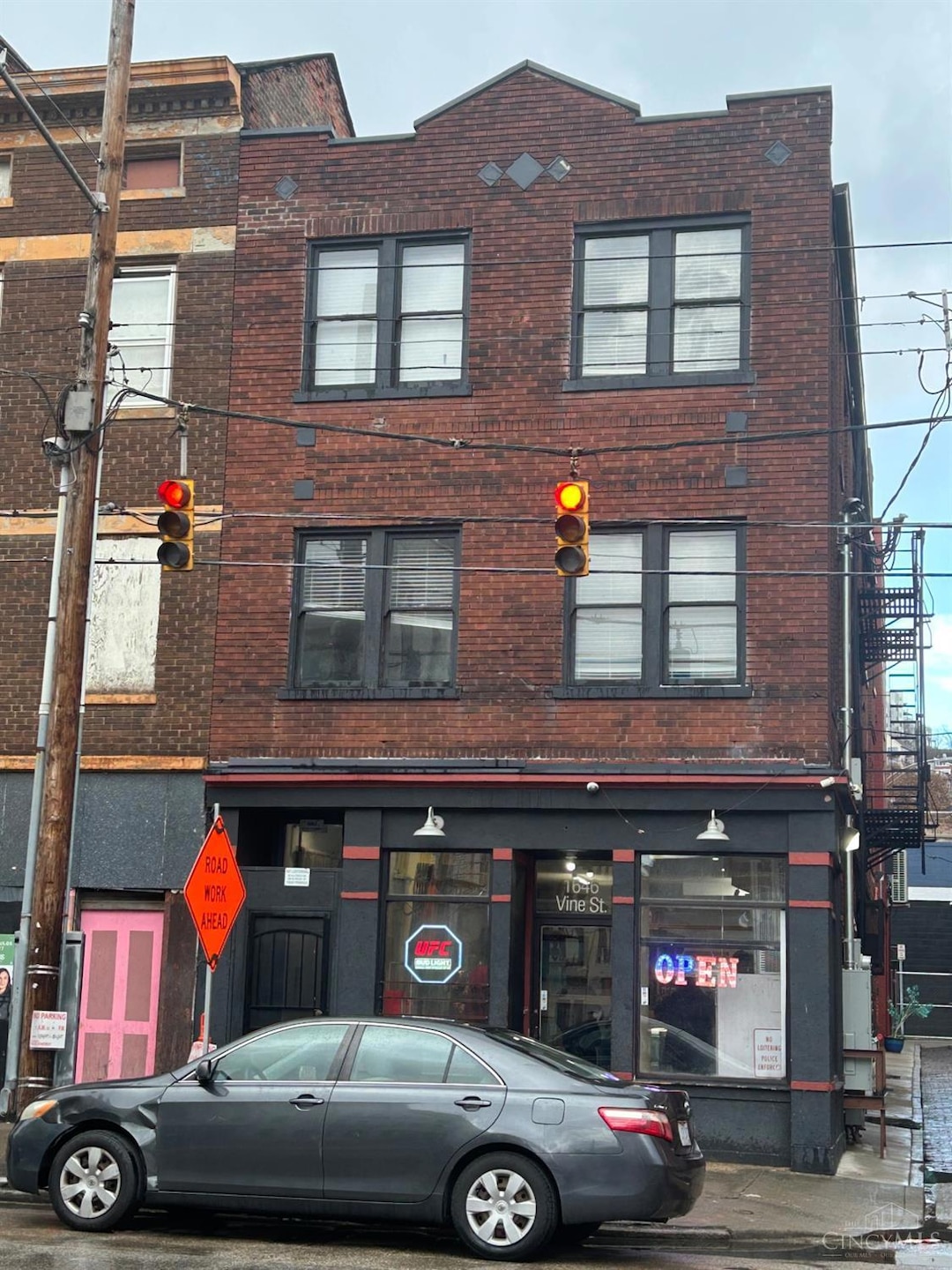 For Rent $1,000/month