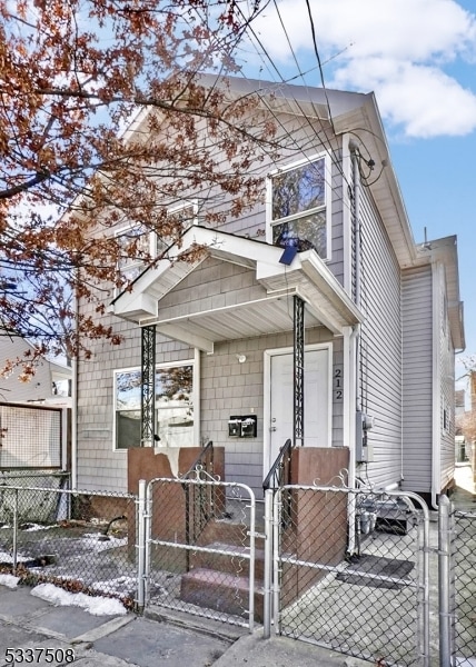 212 N 1st St, Paterson, NJ 07522 - photo 1