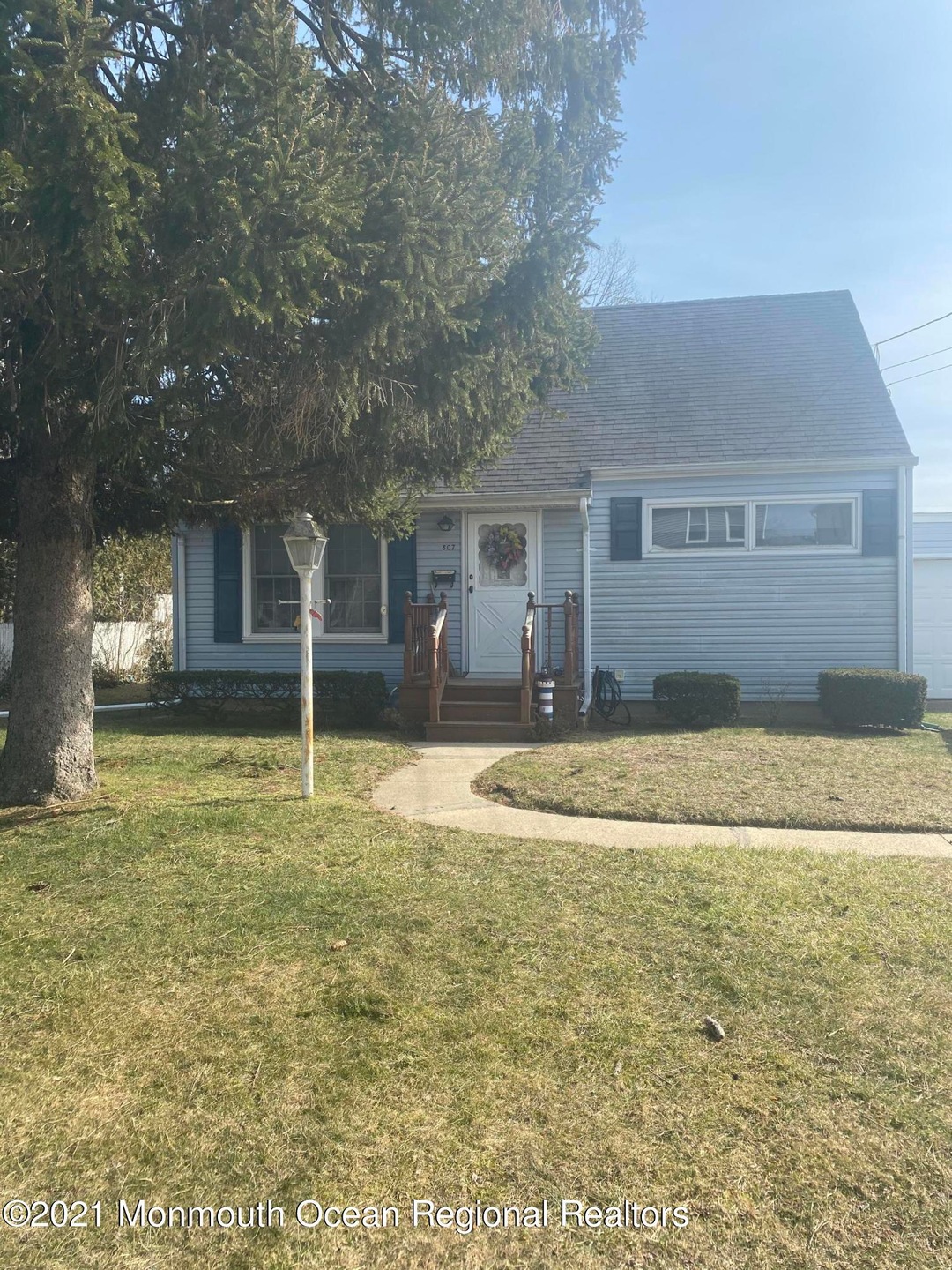 807 Claridge Dr, Spring Lake, NJ 07762 - photo 1