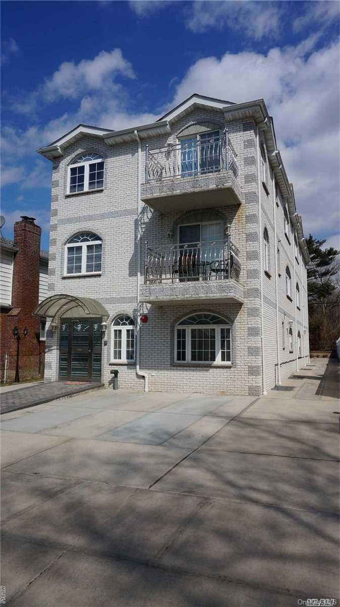 6949 185th St unit 3A/P6, Fresh Meadows, NY 11365 - photo 1