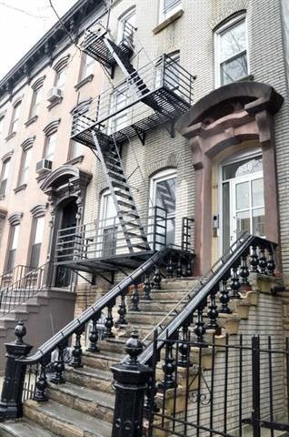 538 Bramhall Ave unit 4, Jersey City, NJ 07304 - photo 1