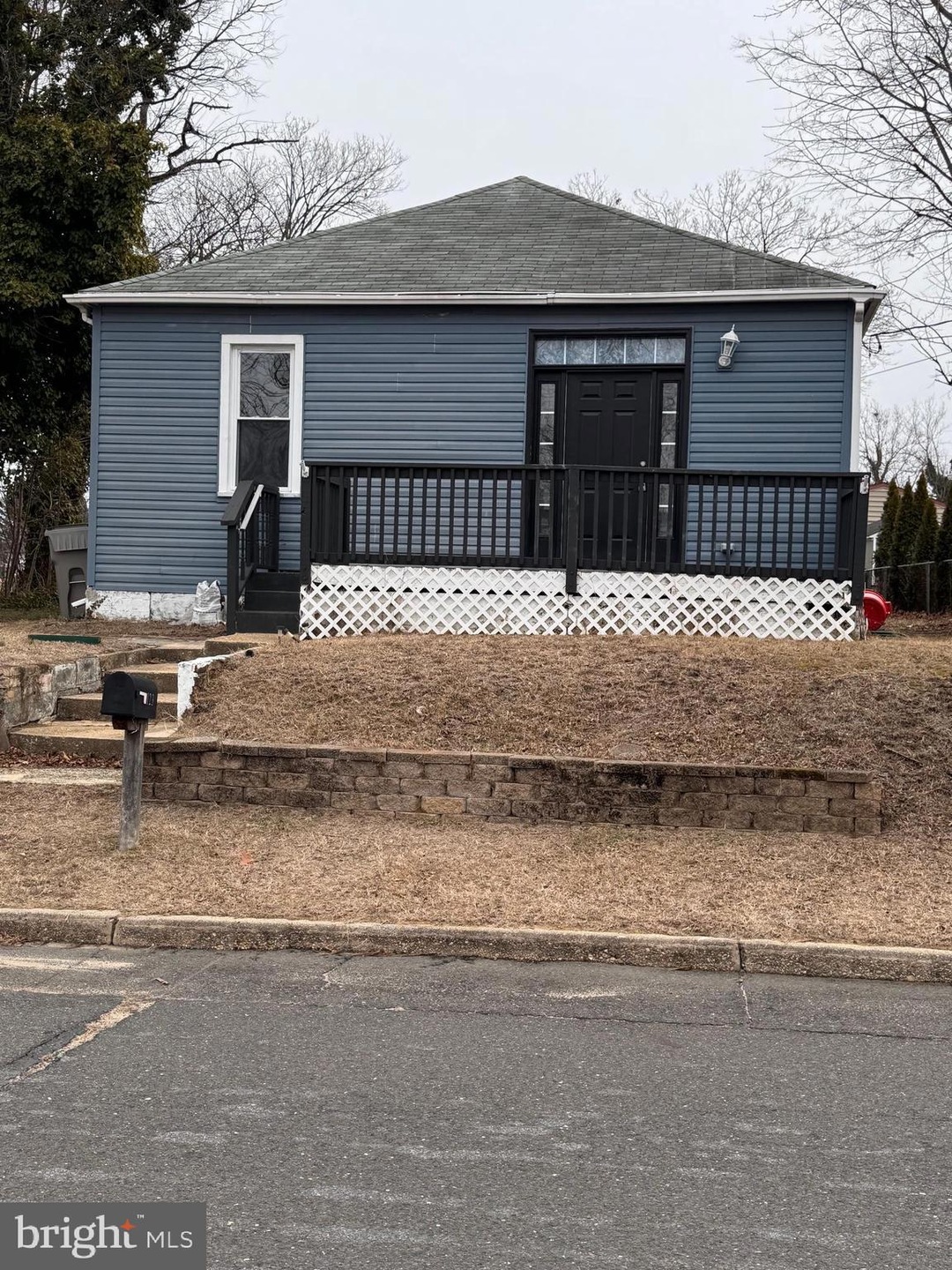 123 Billingsport Rd, Paulsboro, NJ 08066 - photo 1