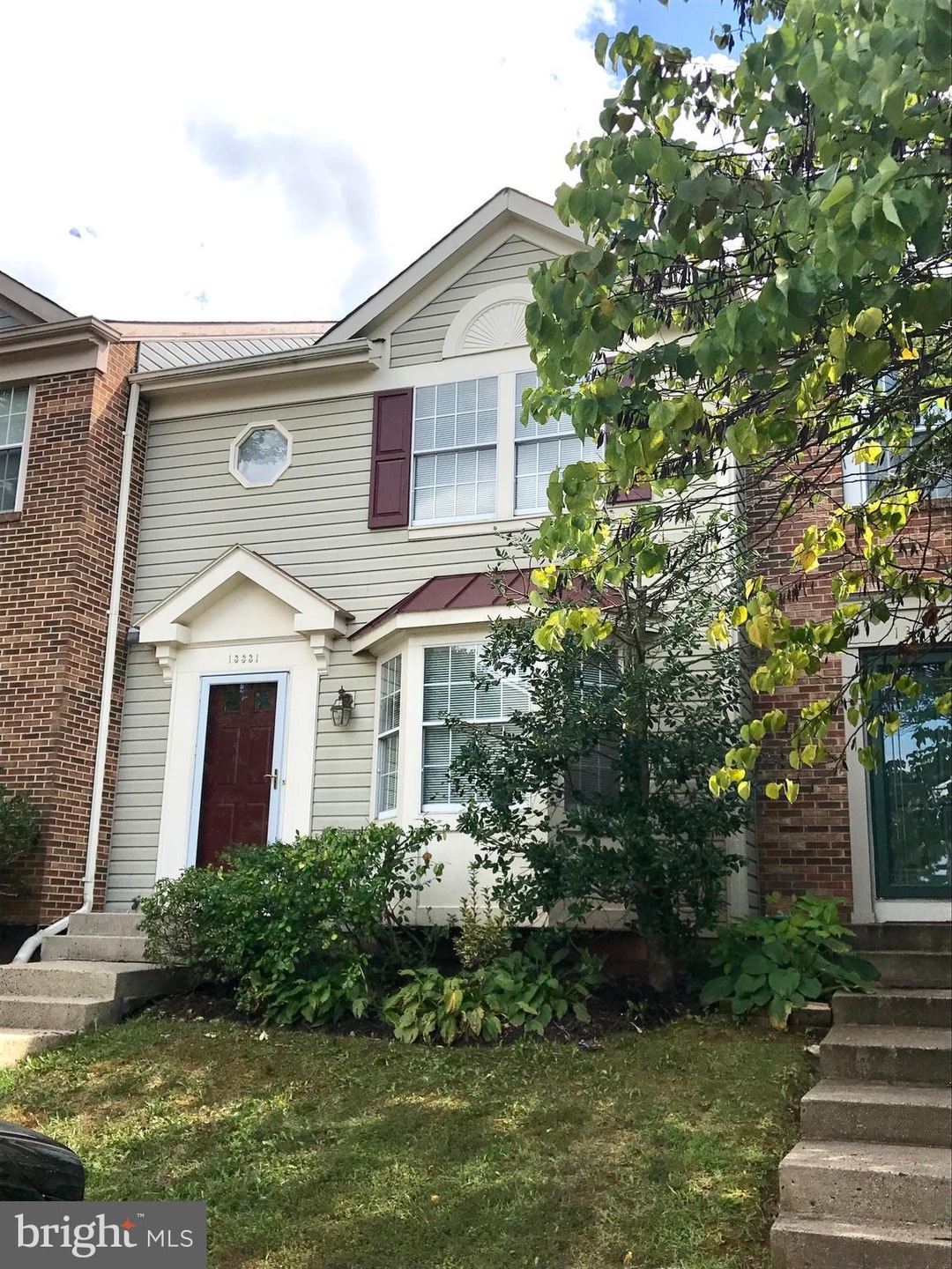 13331 Burkitts Rd, Fairfax, VA 22033 - photo 1