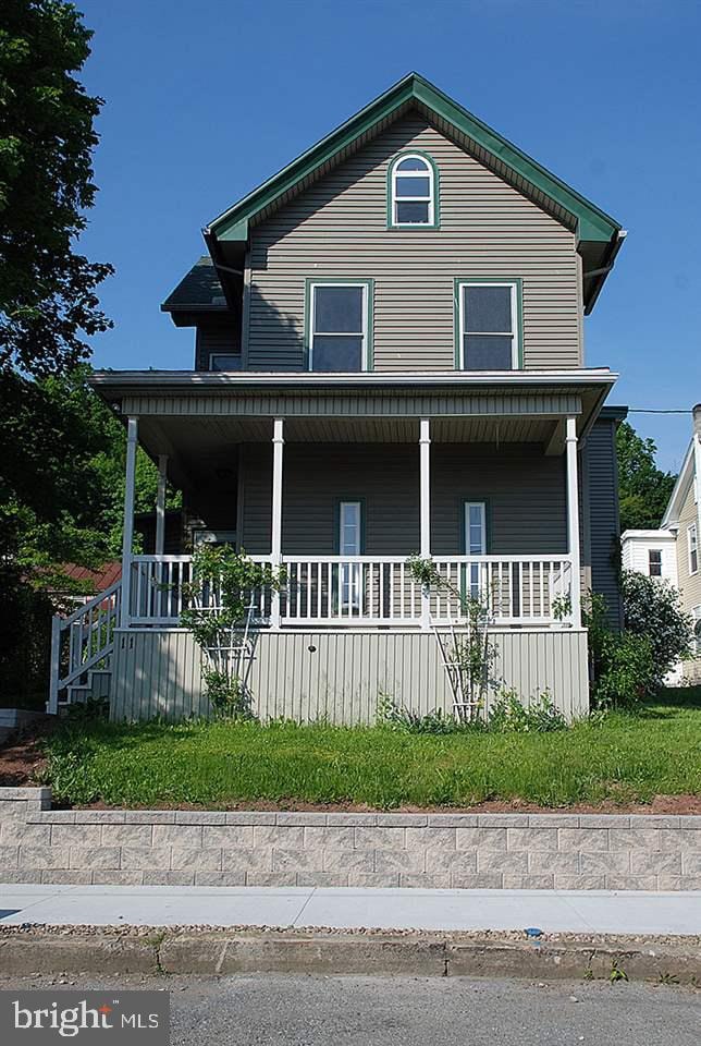 11 N 5th St, Newport, PA 17074 - photo 1