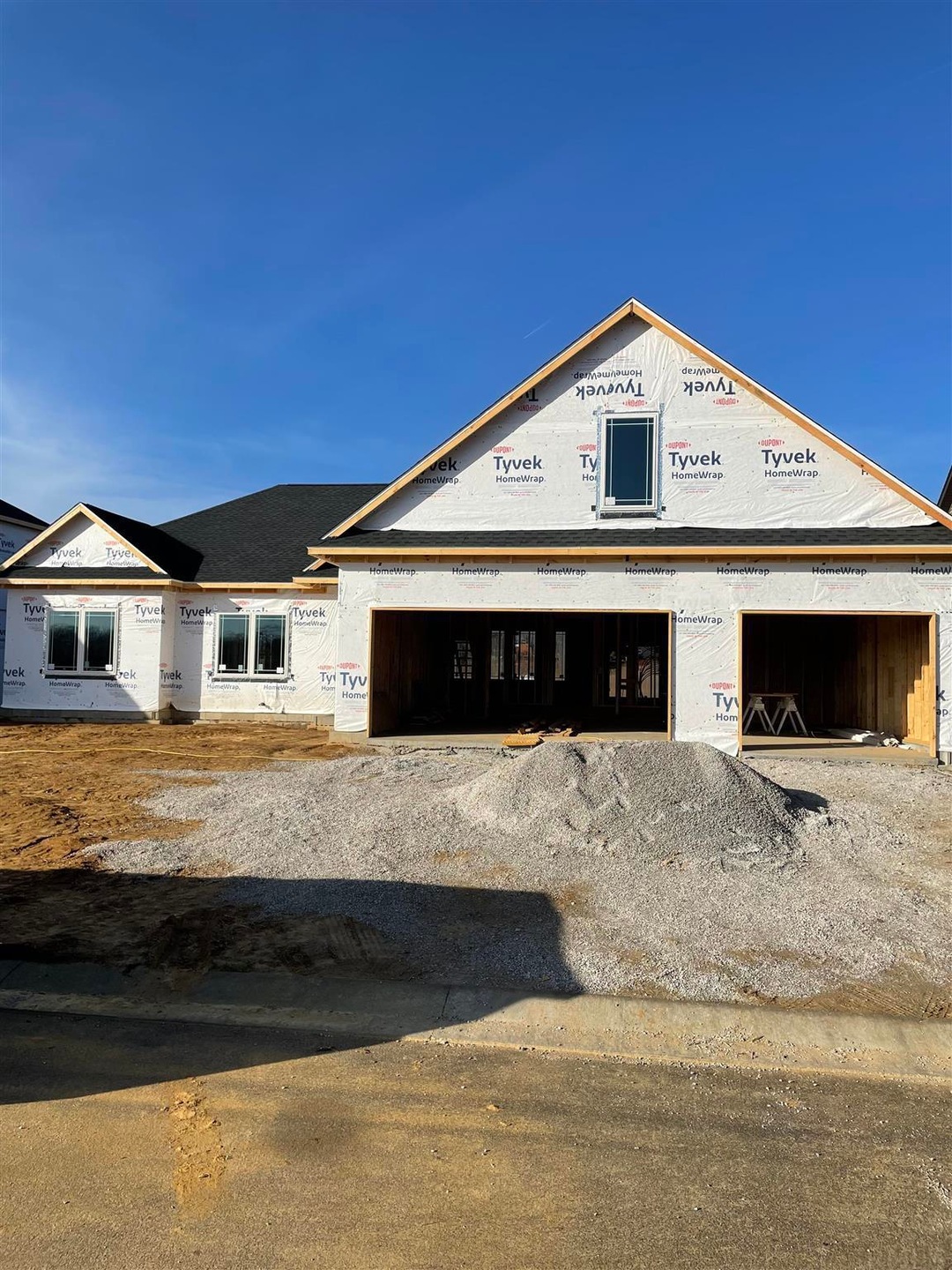 495 Westbriar Cir, Newburgh, IN 47630 - photo 1