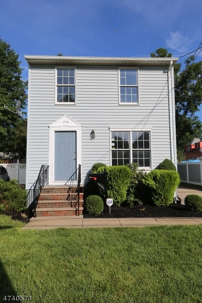 819 E Blancke St, Linden, NJ 07036 - photo 1
