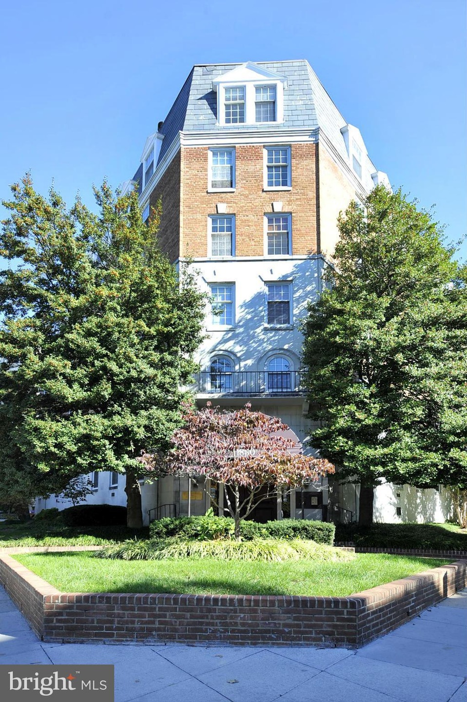 1880 Columbia Rd NW unit 601, Washington, DC 20009 - photo 1