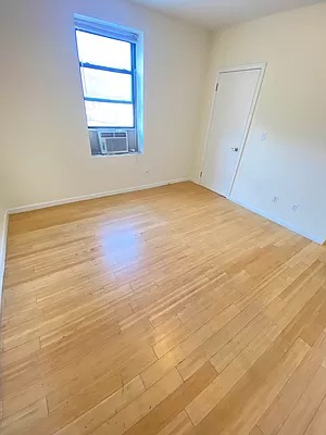 565 W 188th St unit 40, New York, NY 10040 - photo 1