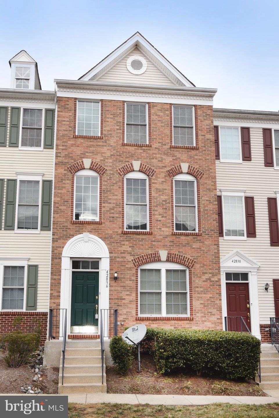 42836 Sykes Terrace, Chantilly, VA 20152 - photo 1