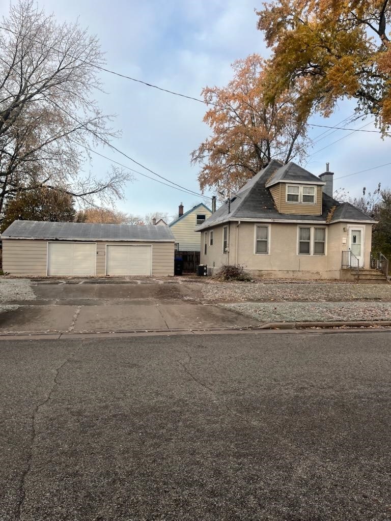 2401 S Jackson St, Appleton, WI 54915 - photo 1