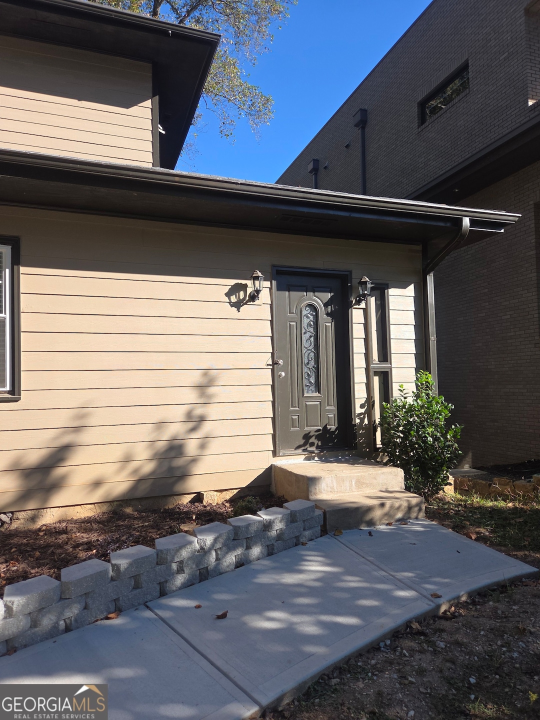 For Rent $1,750/month