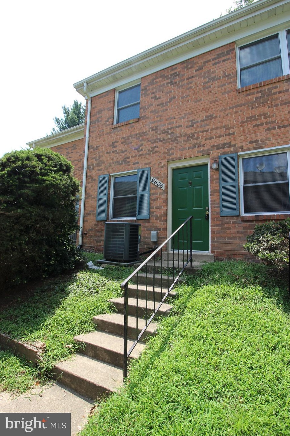 9636 Hagel Cir unit E, Lorton, VA 22079 - photo 1