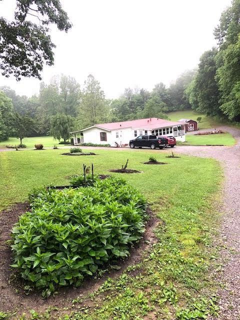 8988 Stant McCloud Rd, Monterey, TN 38574 - photo 1