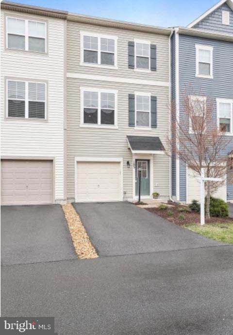 105 Pintangle Ct, Stephenson, VA 22656 - photo 1