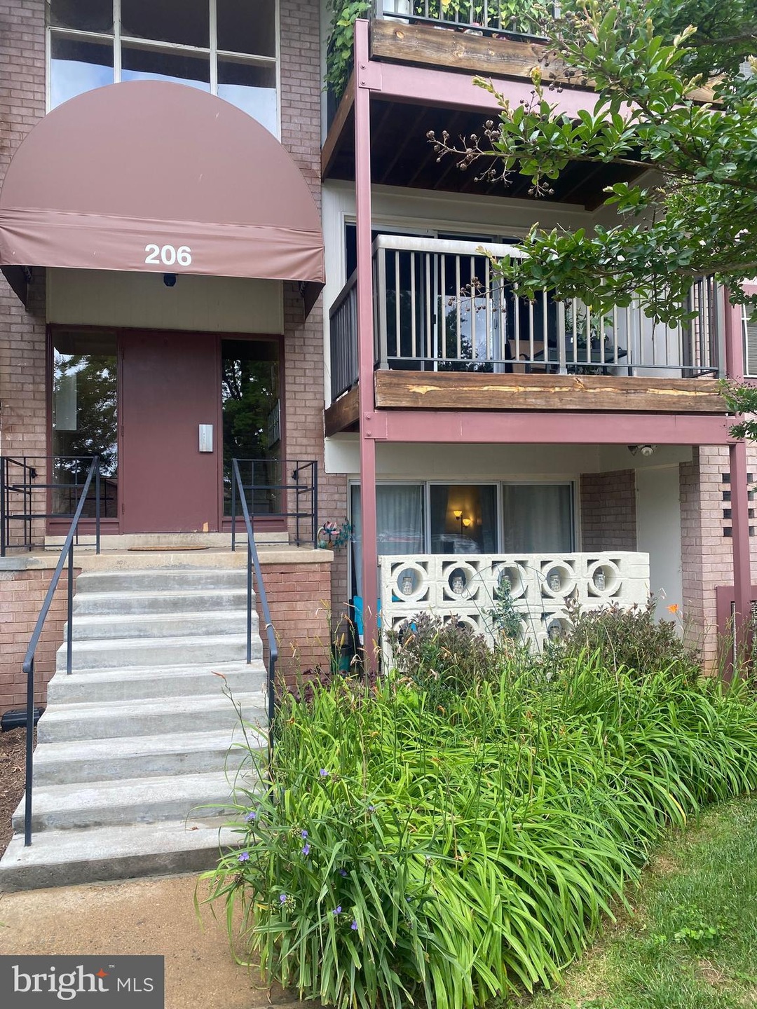 206 Park Terrace Ct SE unit 36, Vienna, VA 22180 - photo 1