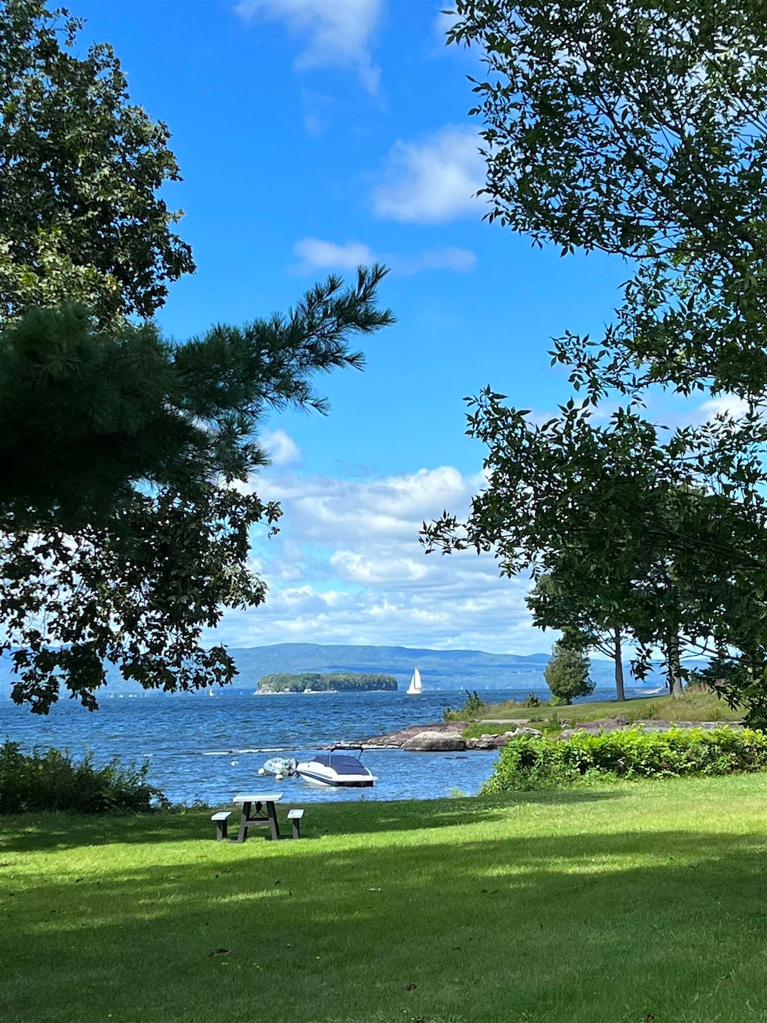 267 S Cove Rd, Burlington, VT 05401 - photo 1