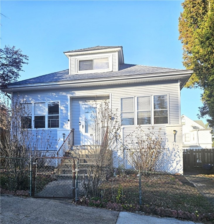 25 Fairview St, Providence, RI 02908 - photo 1