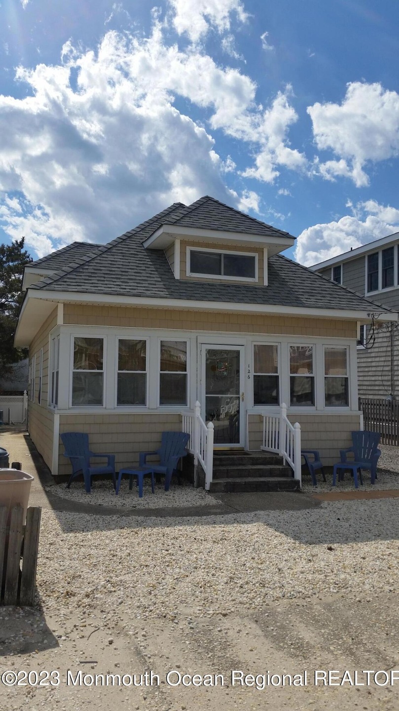 LBI front of house