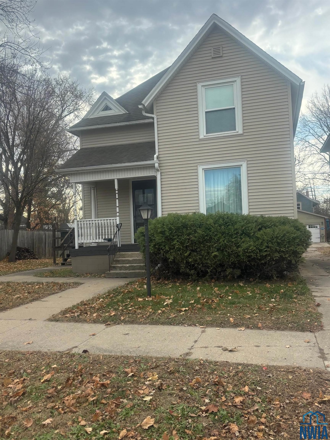 617 W Main St, Cherokee, IA 51012 - photo 1