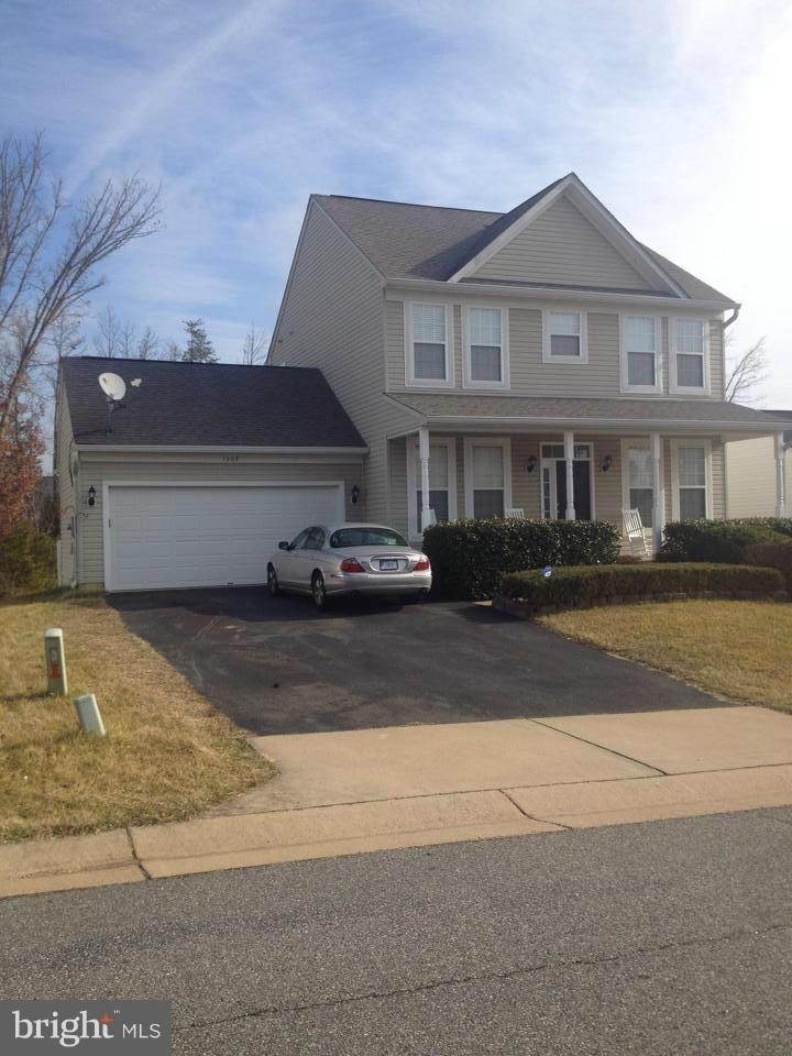 11207 Englewood Ct, Fredericksburg, VA 22407 - photo 1
