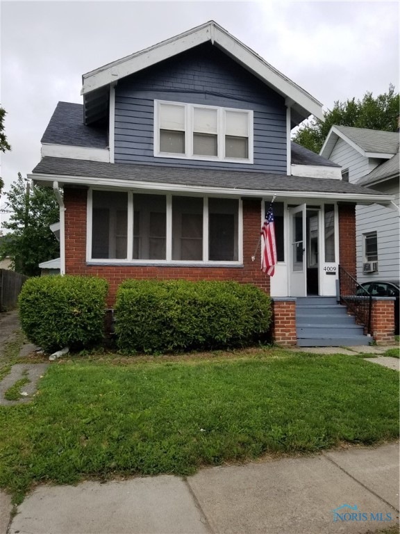 Welcome to 4009 Fairview!