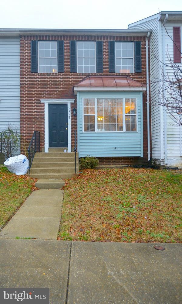 1319 Dillon Ct, Capitol Heights, MD 20743 - photo 1