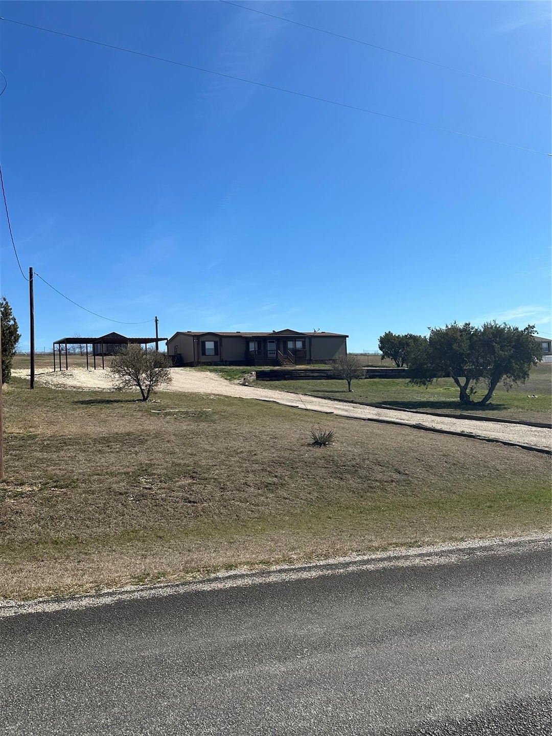 313 Rising View Ct, Weatherford, TX 76085 - photo 1