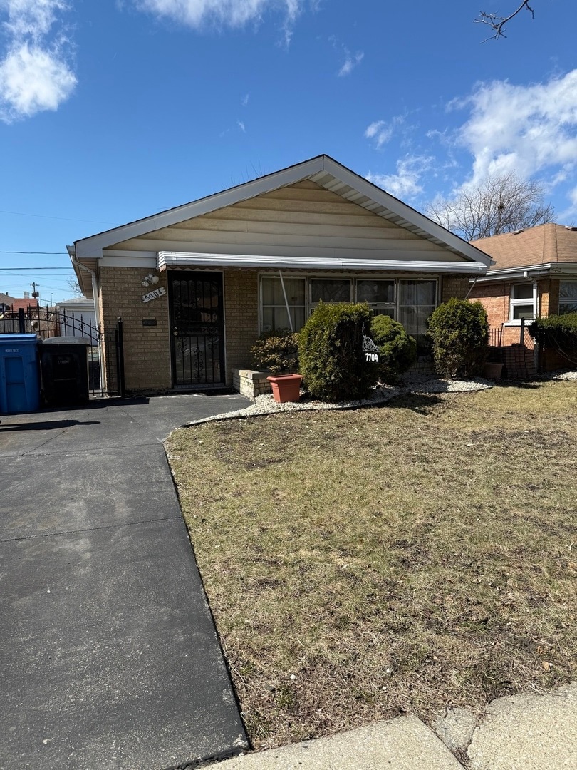 Sold $220,000 • Co-Listing Agent