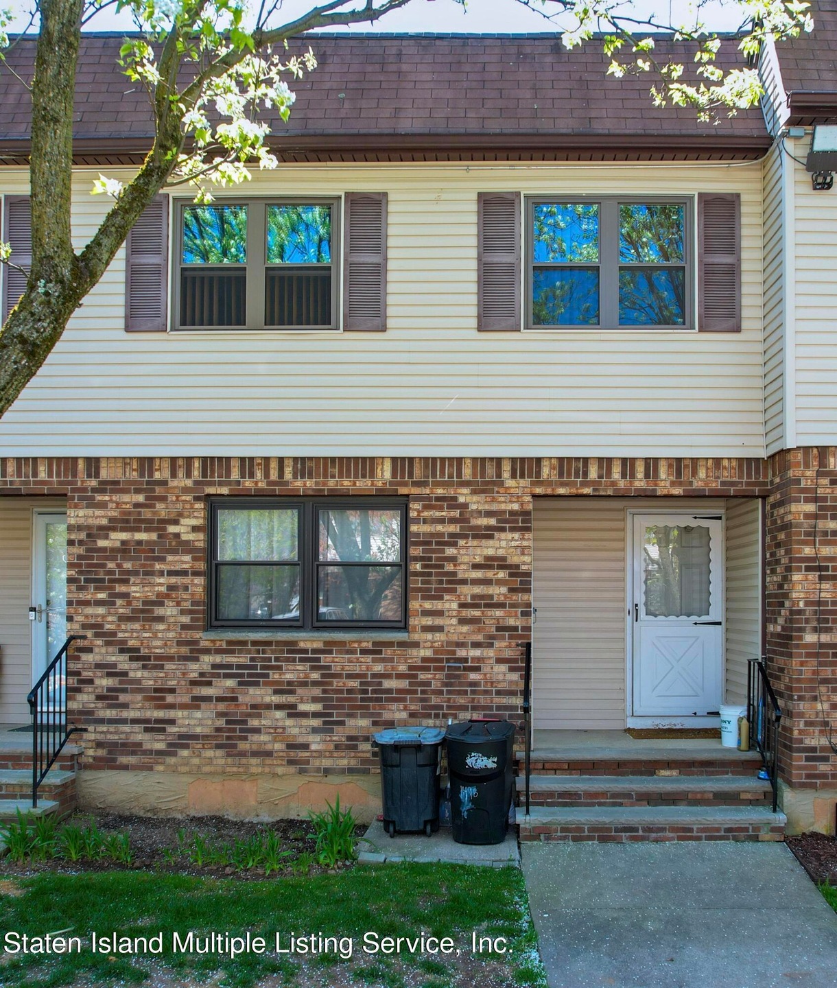 149 Colon Ave unit A, Staten Island, NY 10308 - photo 1