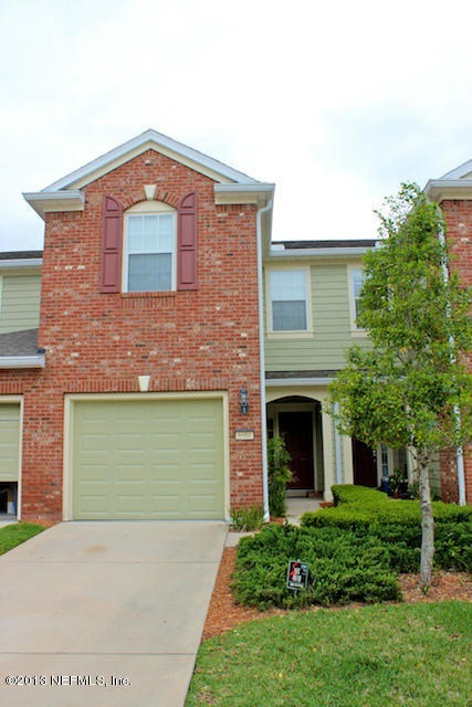 townhouse_front0413
