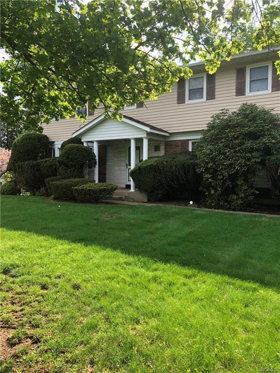 49 Lyncrest Dr, Monsey, NY 10952 - photo 1