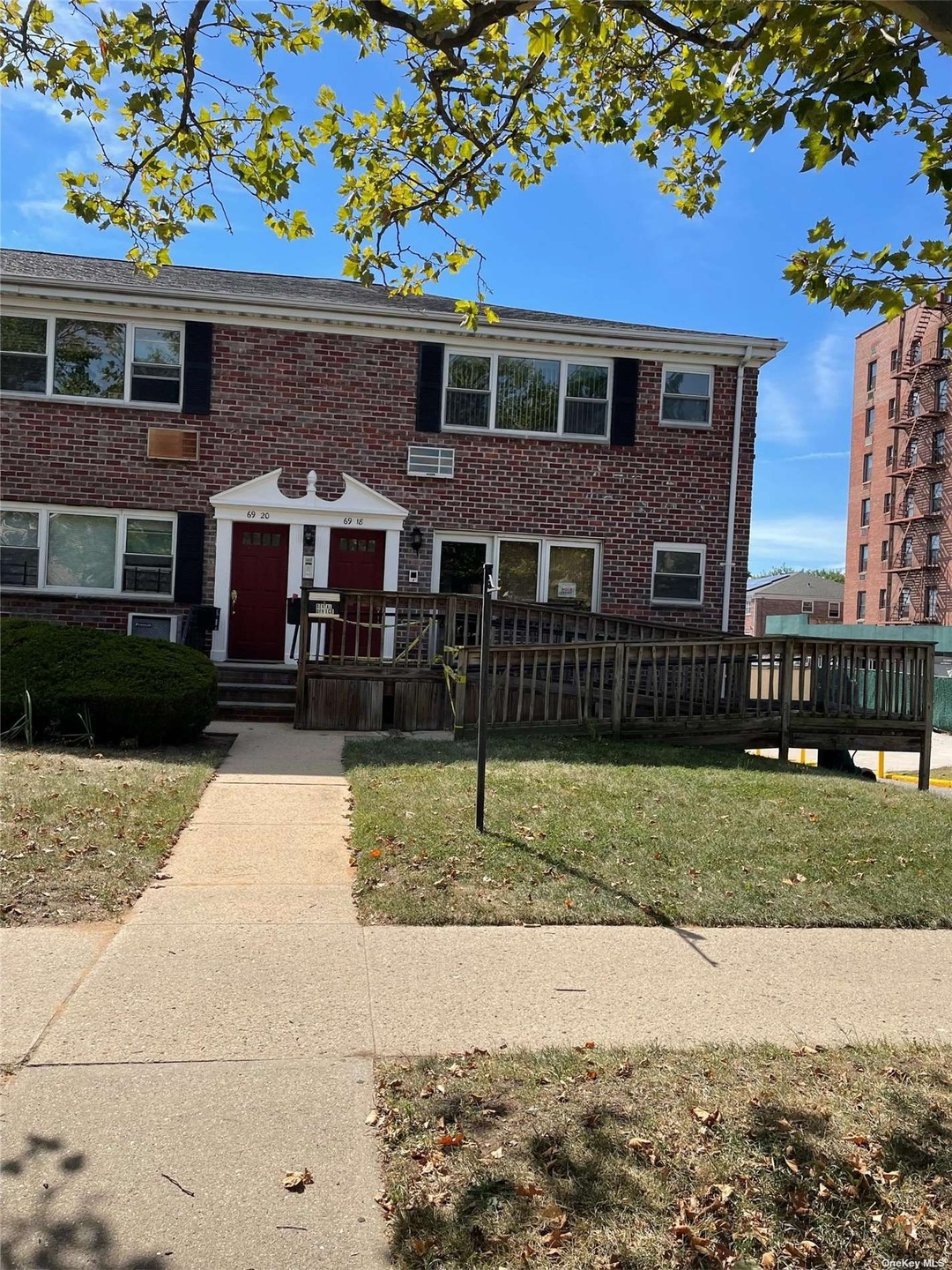 69-18 Kissena Blvd unit 125A, Flushing, NY 11367 - photo 1