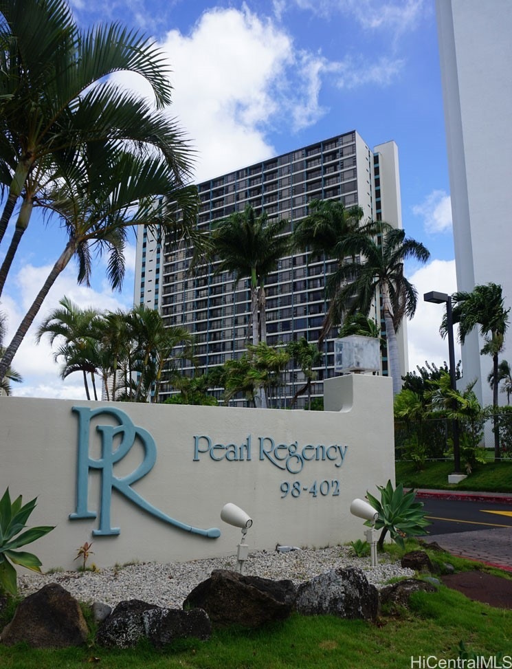 Pearl Regency unit 1809, Aiea, HI 96701 - photo 1