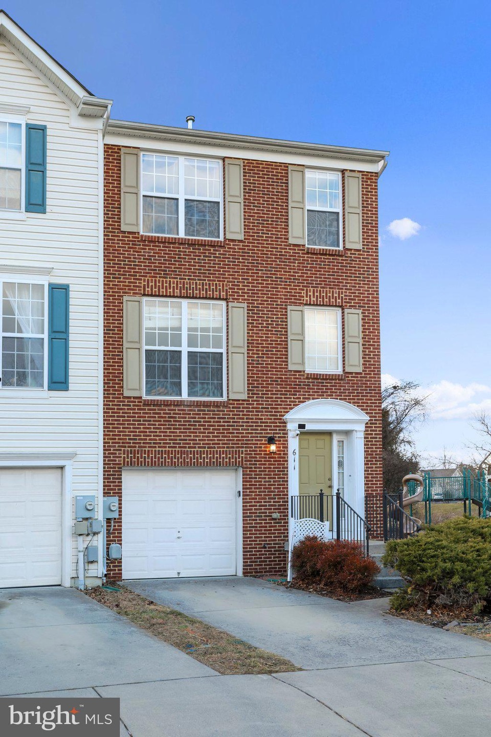 611 Hamilton Ct, Stephens City, VA 22655 - photo 1