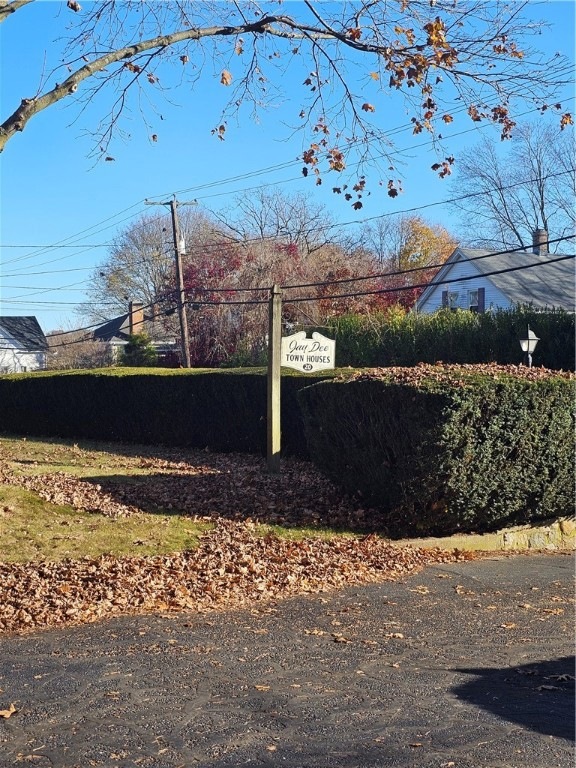 20 W Warwick Ave unit 3, West Warwick, RI 02893 - photo 1