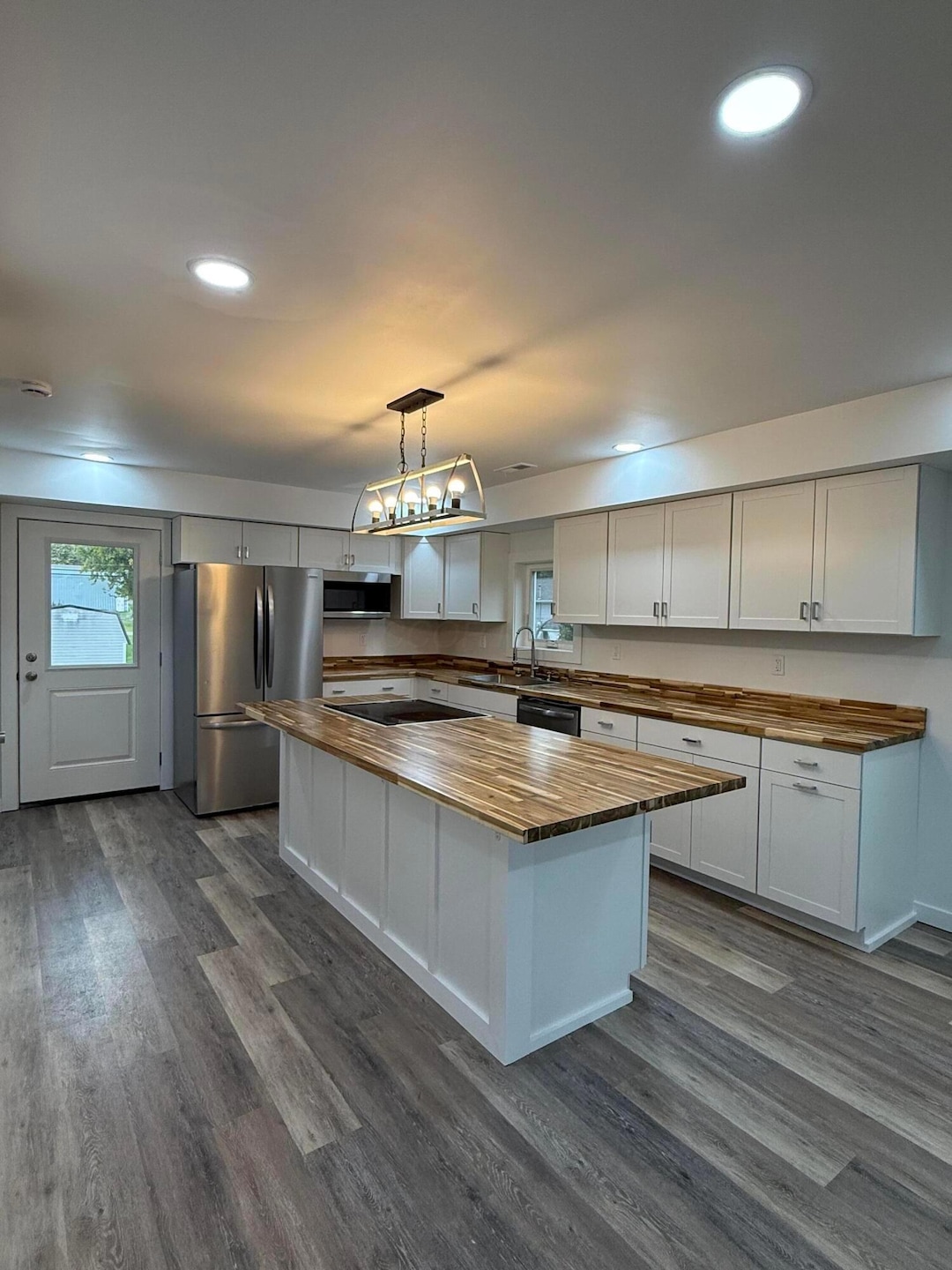 For Sale $242,900 • Co-Listing Agent