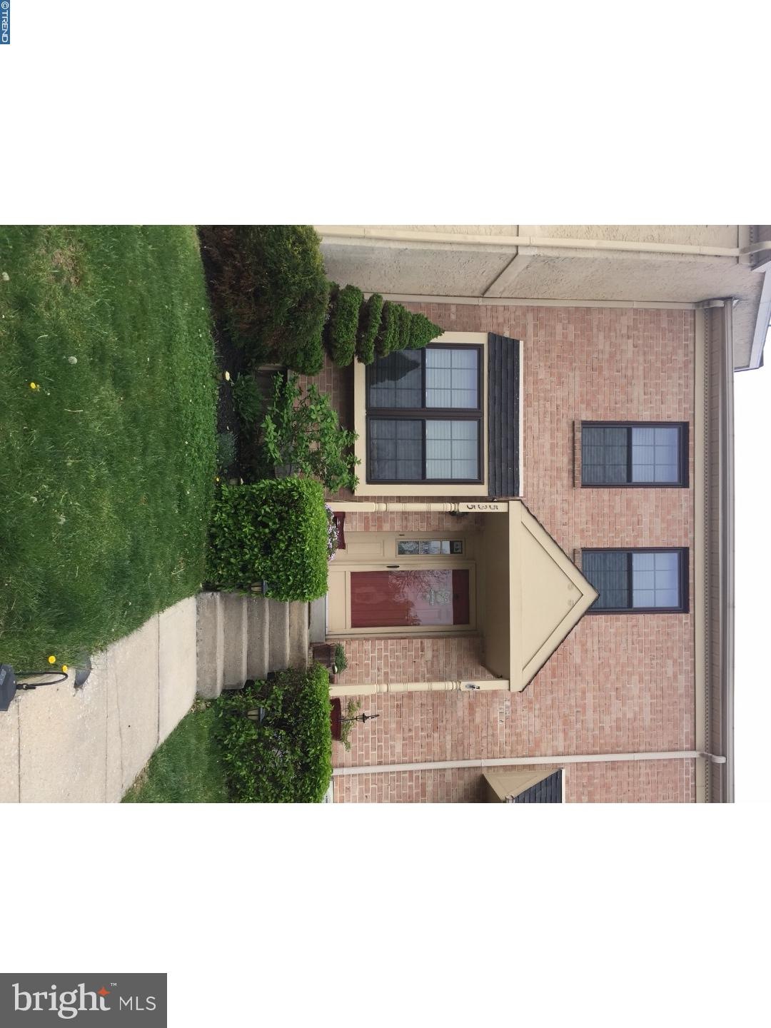 535 Bassett Ln, Norristown, PA 19403 - photo 1