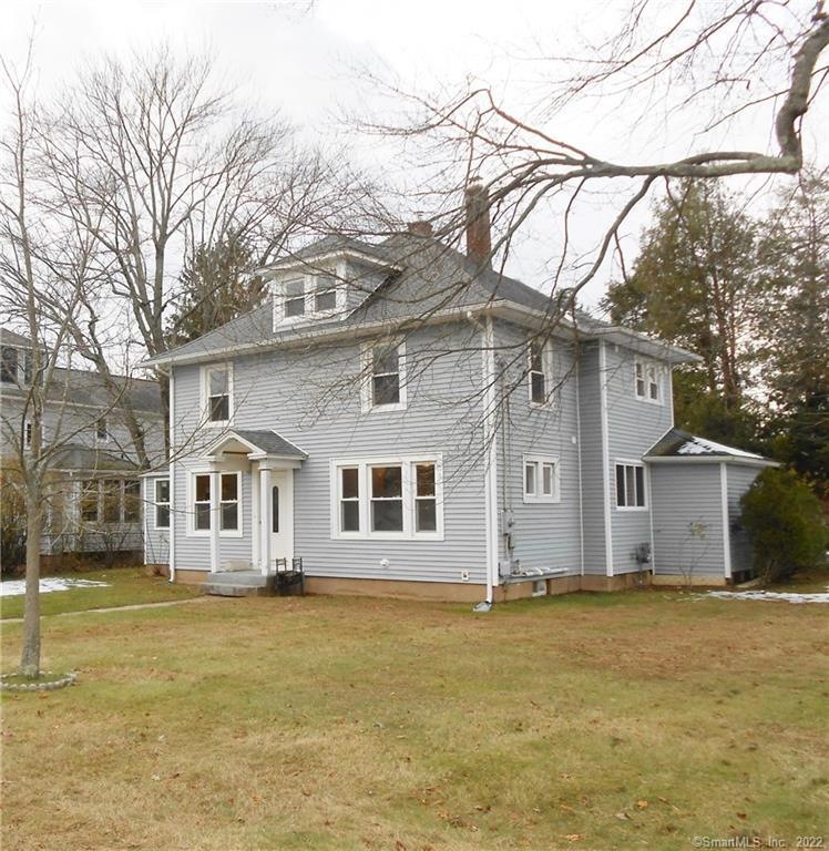 607 Main Street ~ Driveway is on Shanley Ct