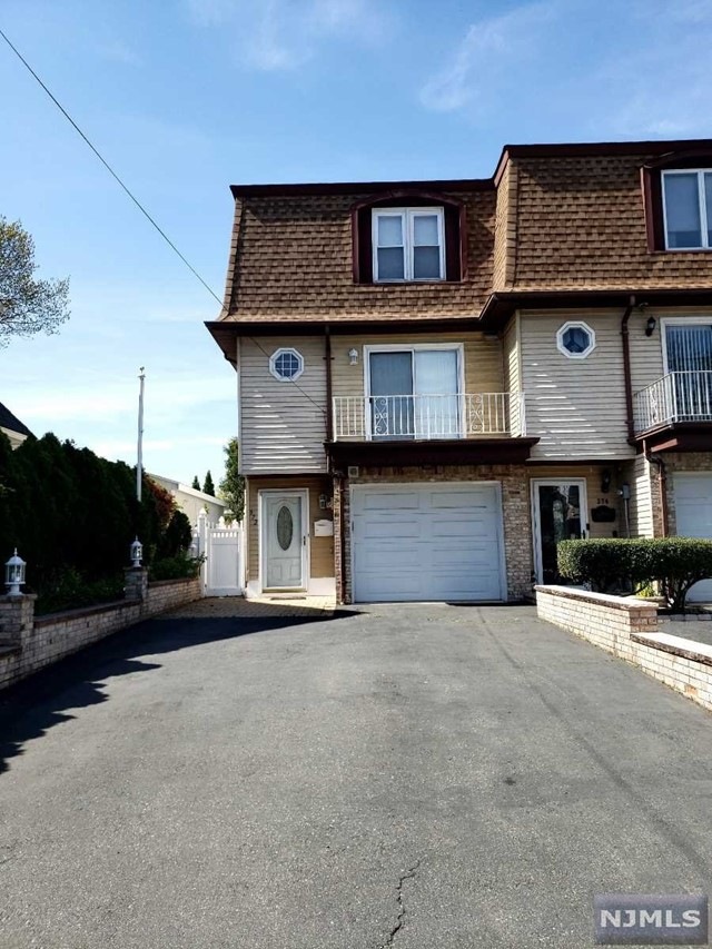 372 Grove St, East Rutherford, NJ 07073 - photo 1