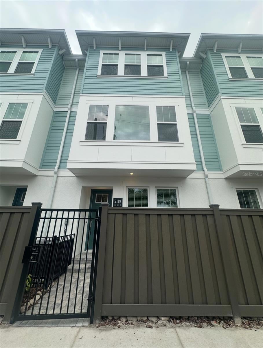 Sold $719,990
