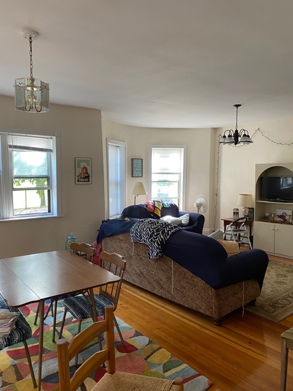 260 Aspinwall Ave unit 1, Brookline, MA 02445 - photo 1