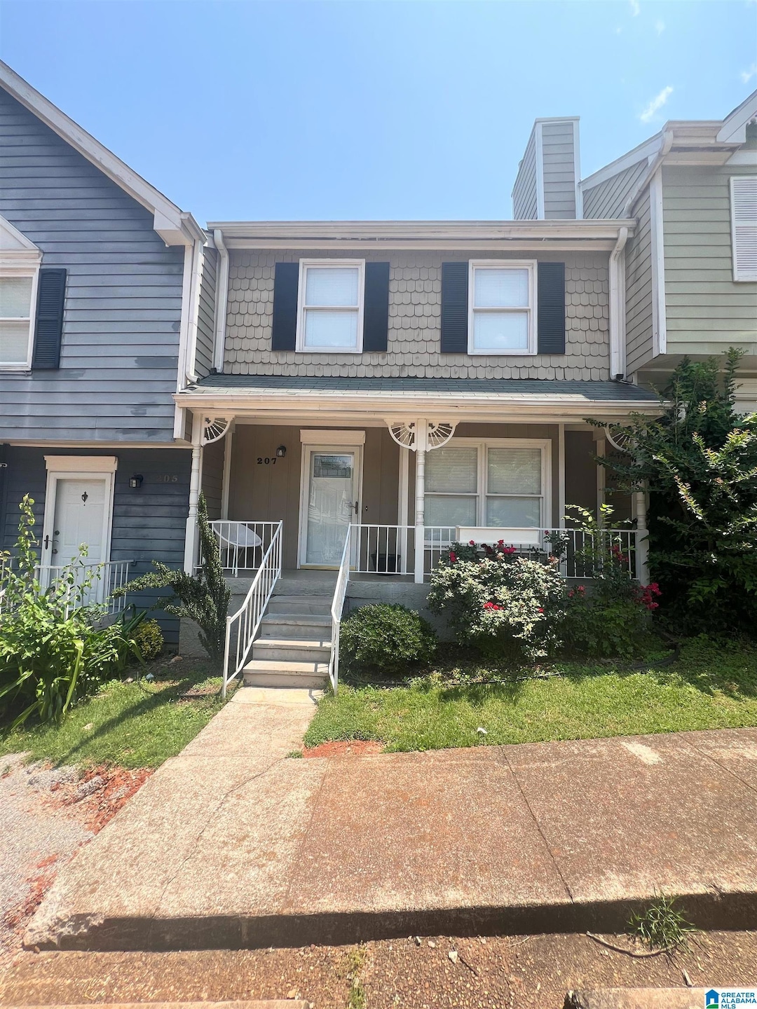 For Rent $1,740/month