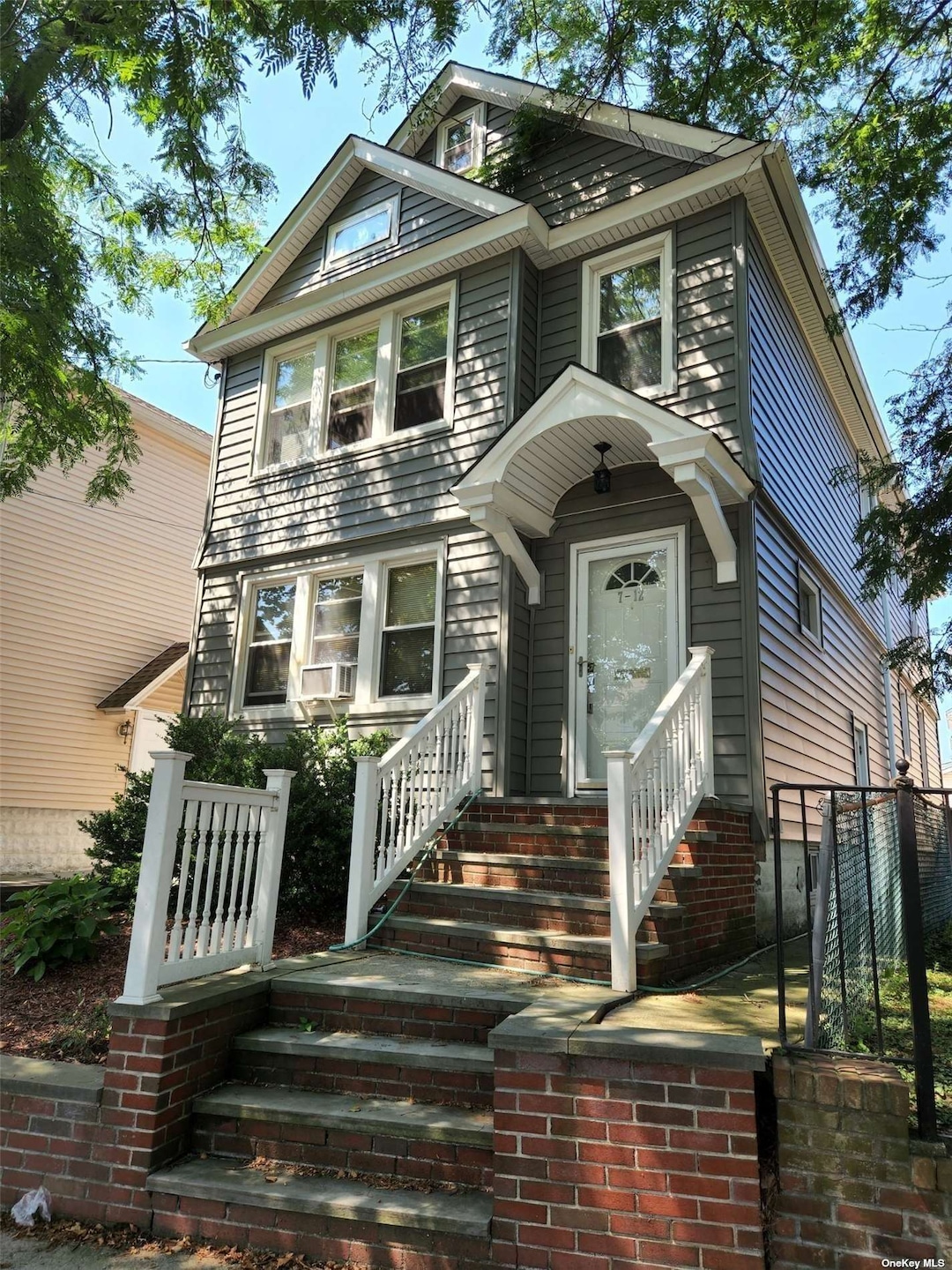 Sold $975,000 • Co-Listing Agent