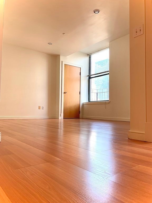 131 Tremont St unit 5G, Boston, MA 02111 - photo 1