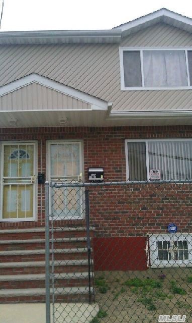 11029 158th St, Jamaica, NY 11433 - photo 1