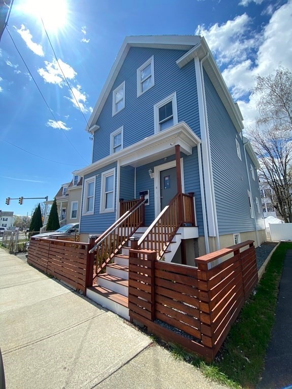 6 Spencer St unit 1, Lynn, MA 01905 - photo 1